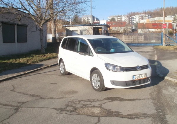 Volkswagen Touran cena 36000 przebieg: 282000, rok produkcji 2012 z Góra małe 37